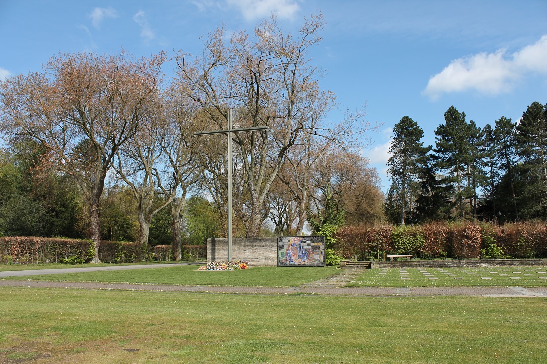 Hauptfriedhof Bochum Gedenkkreuz